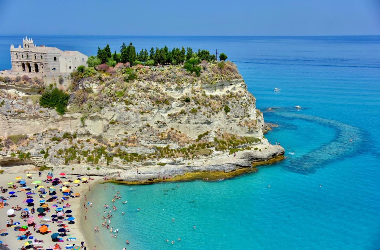 Le Twins -Bed And Breakfast Tropea Buitenkant foto