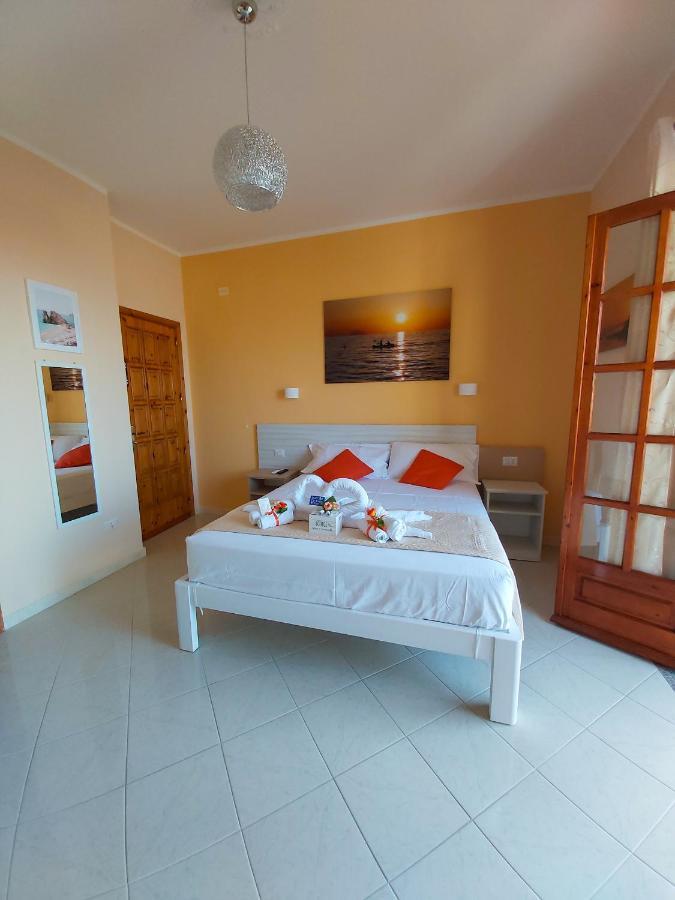 Le Twins -Bed And Breakfast Tropea Buitenkant foto