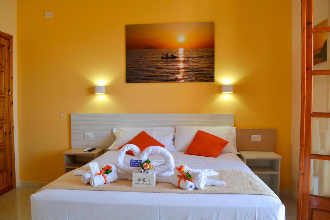 Le Twins -Bed And Breakfast Tropea Buitenkant foto
