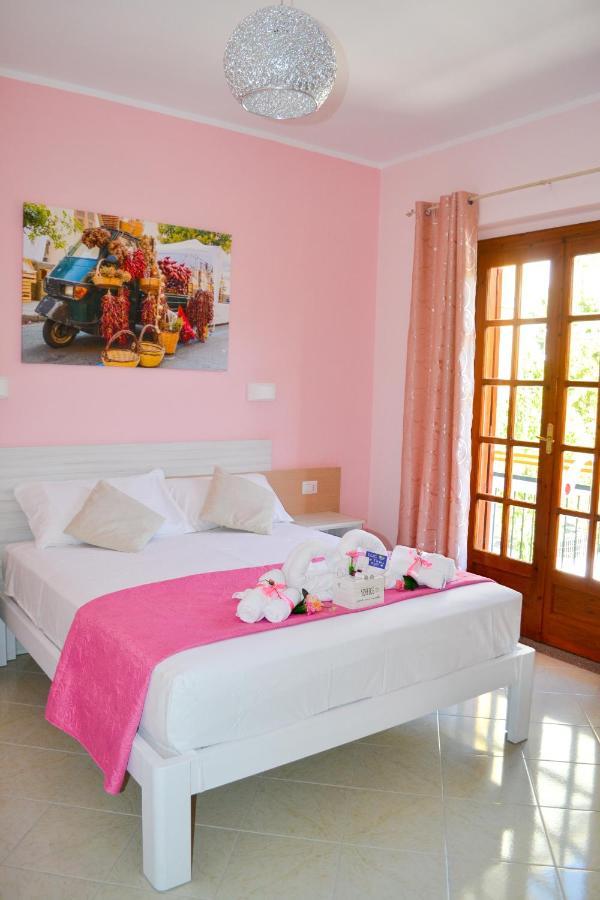 Le Twins -Bed And Breakfast Tropea Buitenkant foto