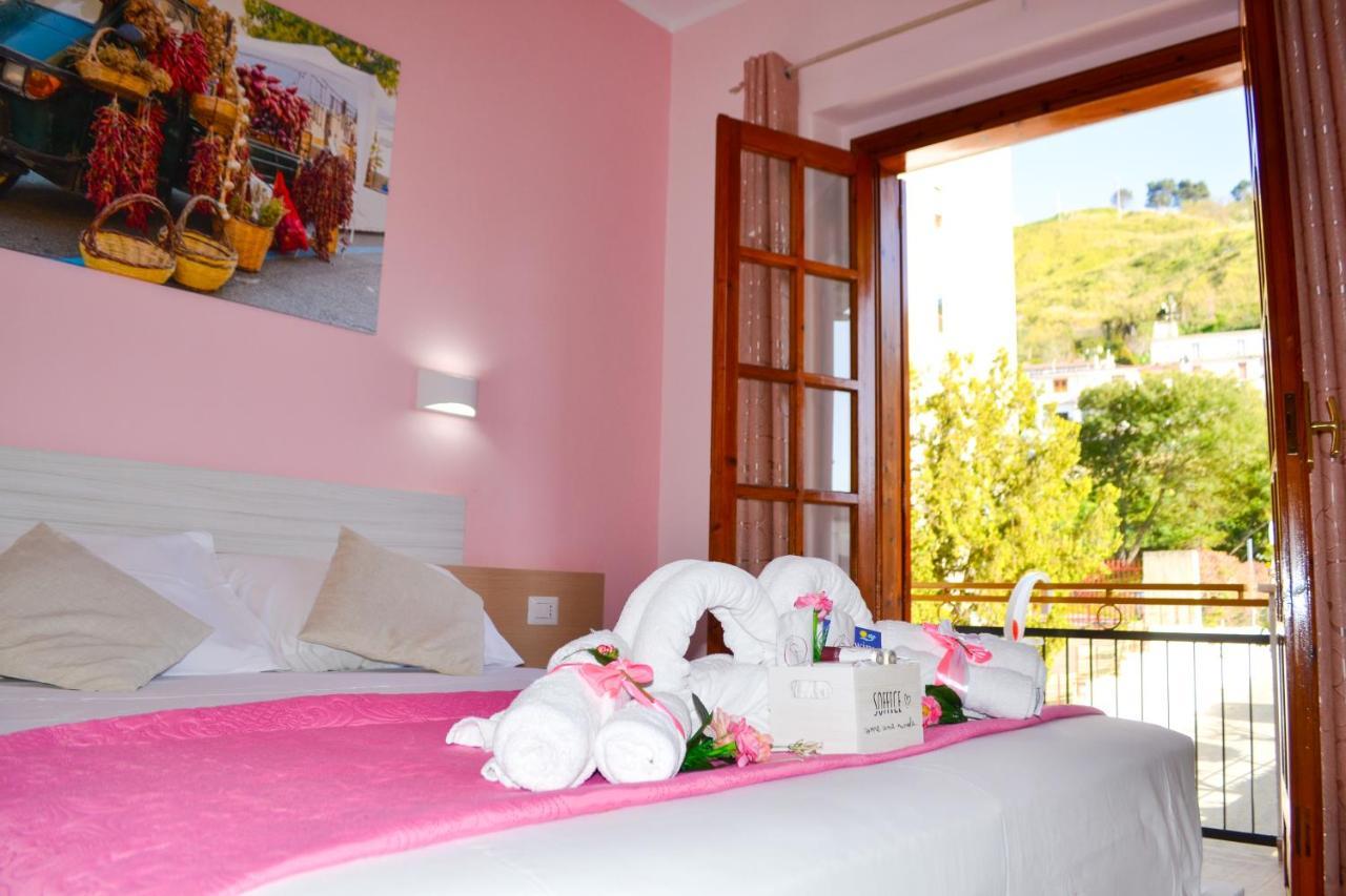 Le Twins -Bed And Breakfast Tropea Buitenkant foto
