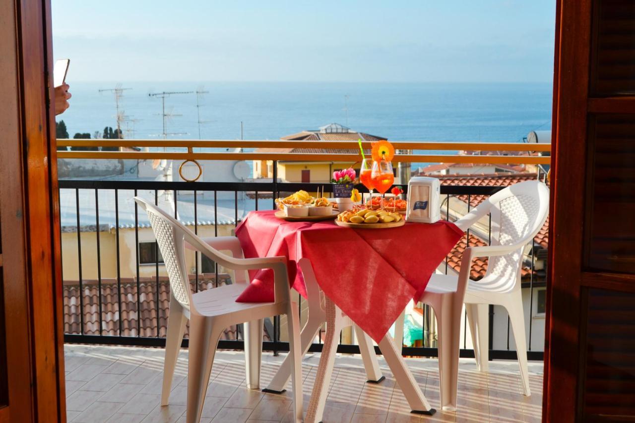Le Twins -Bed And Breakfast Tropea Buitenkant foto