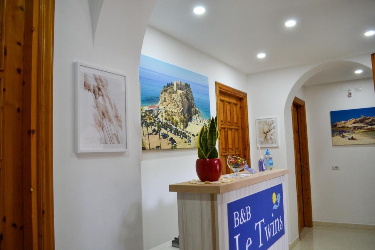 Le Twins -Bed And Breakfast Tropea Buitenkant foto